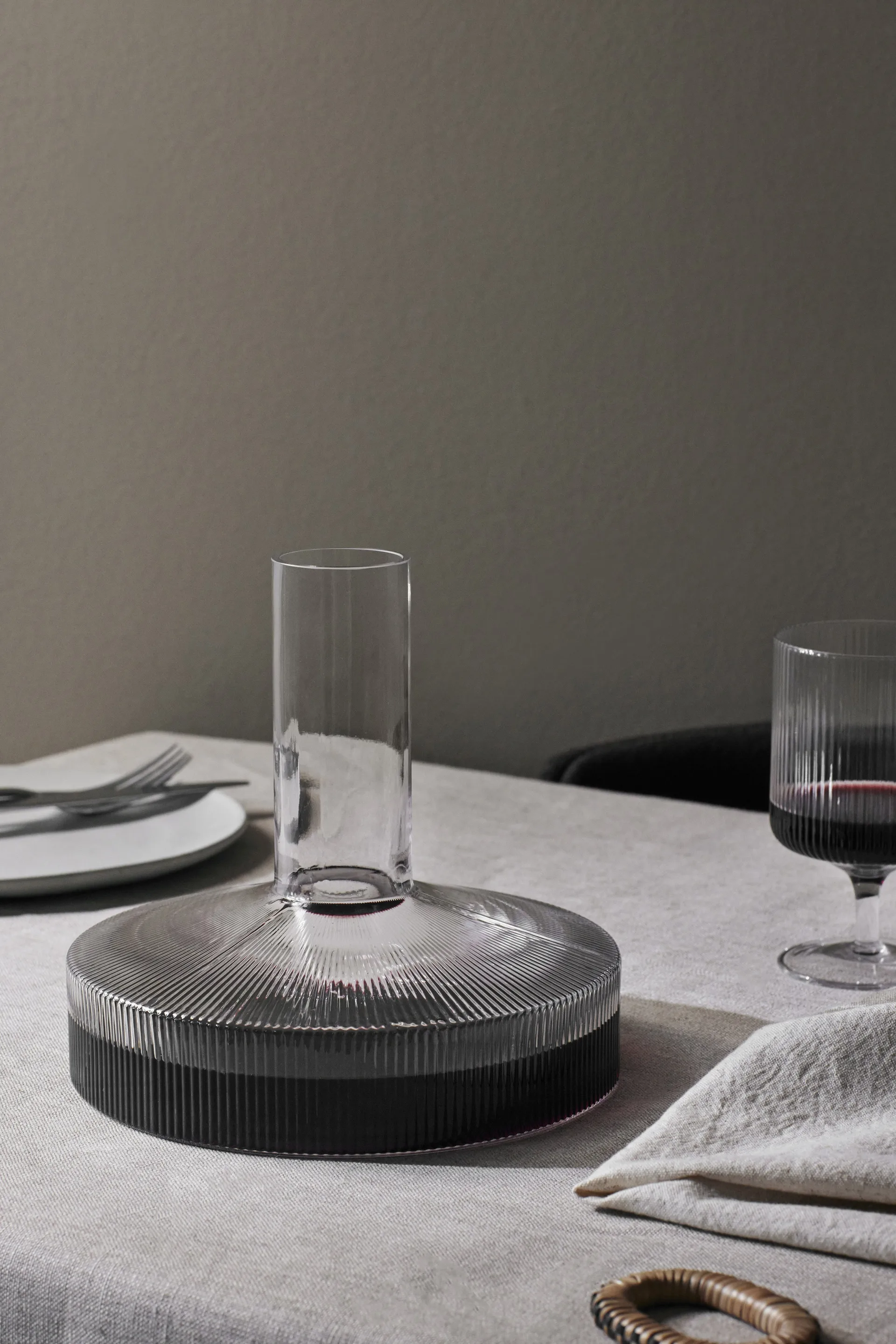 Ripple karaffel og glas 17 dele - Klar,  Ferm Living