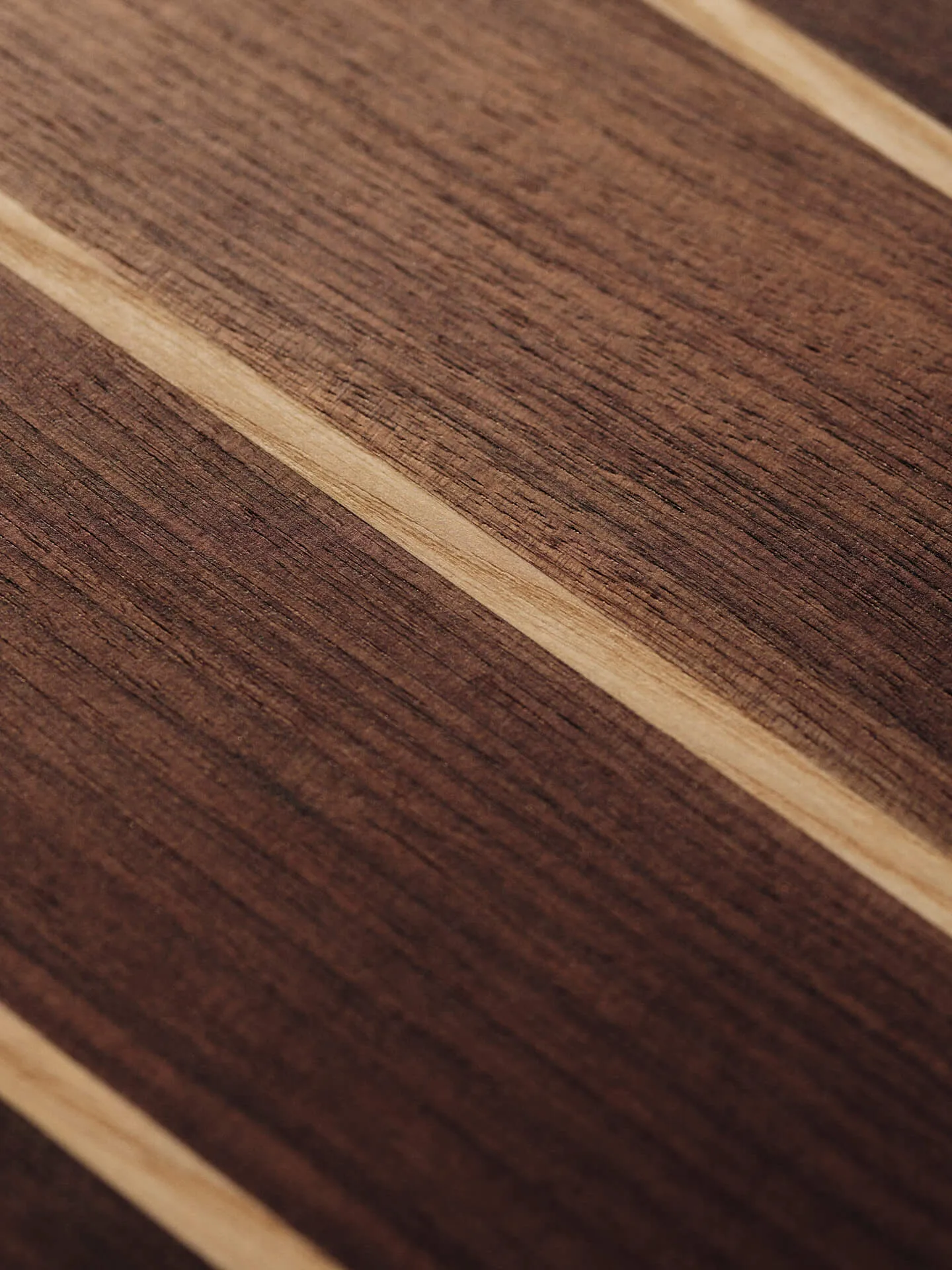 Stribe skærebræt fine 25x36 cm, Walnut-ash Ferm Living