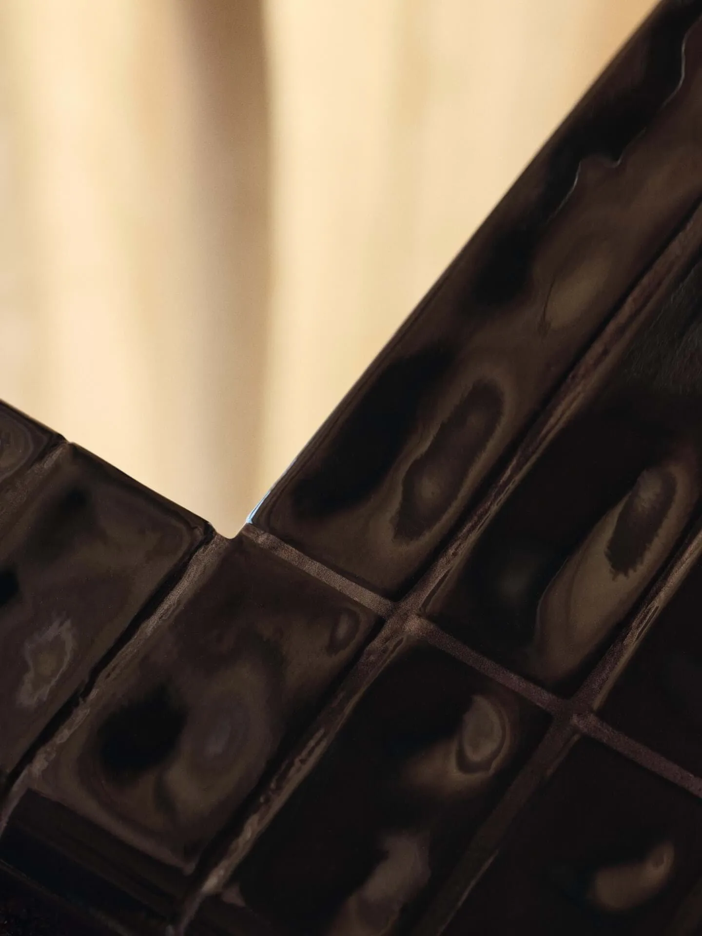 Tiling spejl, Dark chocolate, 59x85 cm Ferm Living