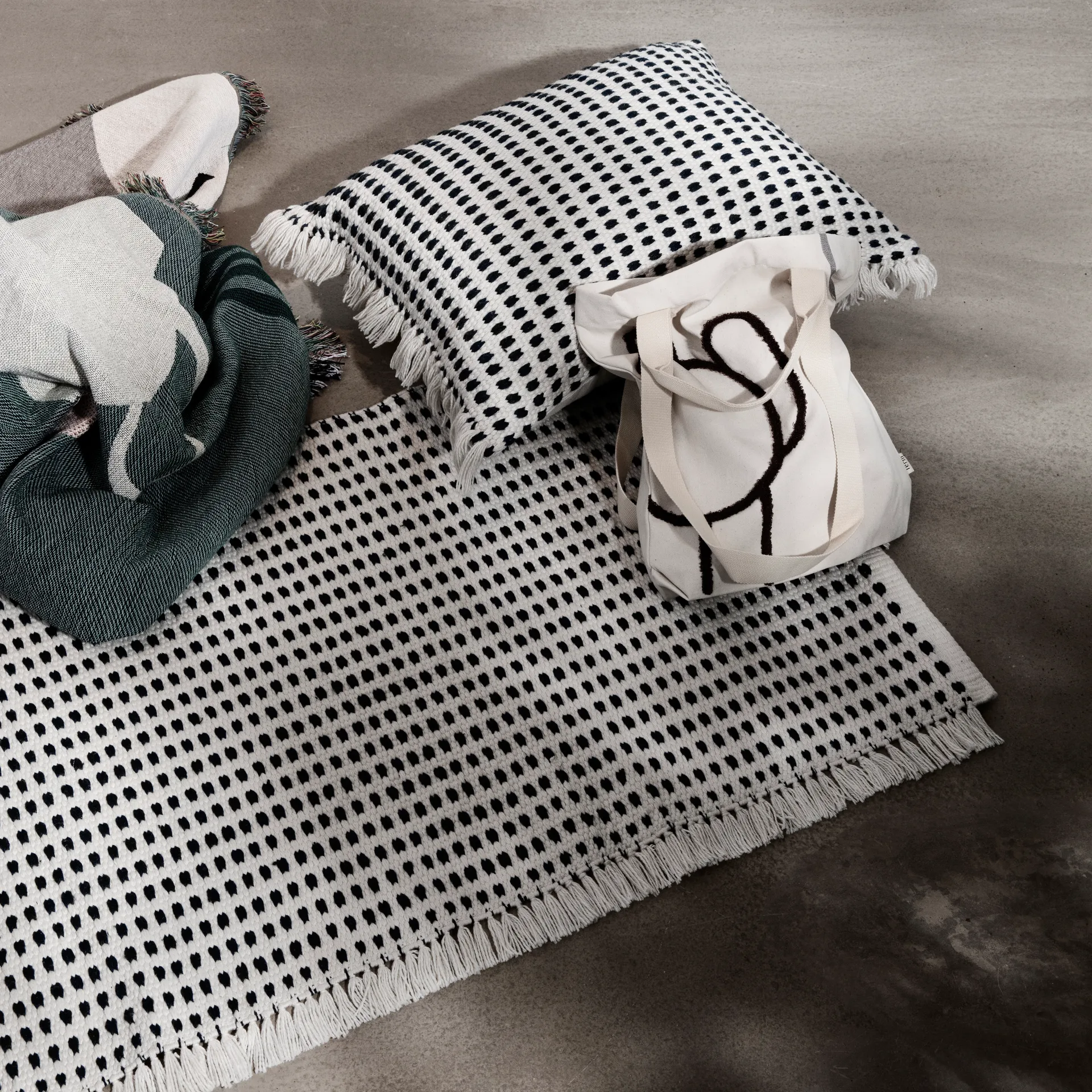Way Outdoor cushion (pude) 70x50cm, Off-white Ferm Living