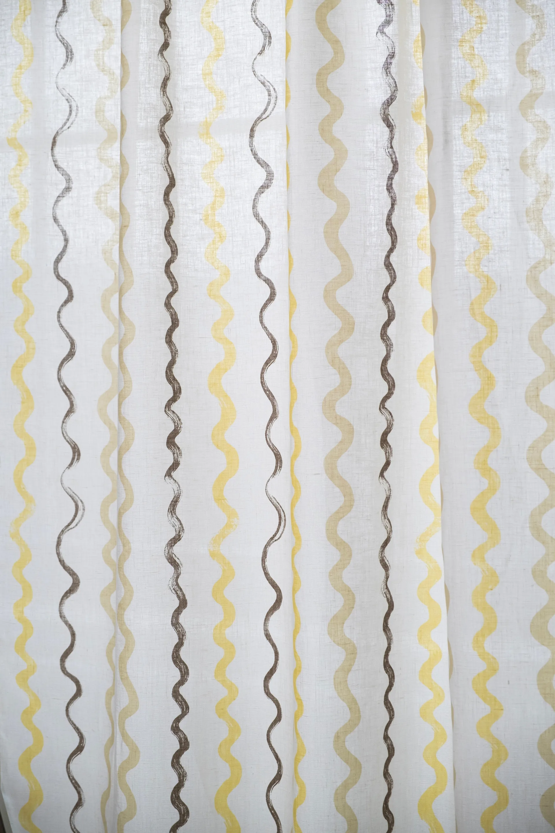 Randig stof, White-yellow Fine Little Day