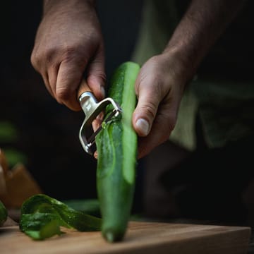 Norden grøntsagsskræller Y-formet - Rustfrit stål/Birk - Fiskars