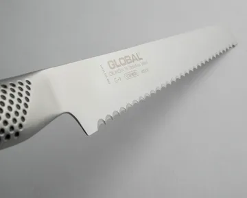 Global G-9R brødkniv 22 cm savtakket æg - Rustfrit stål - Global