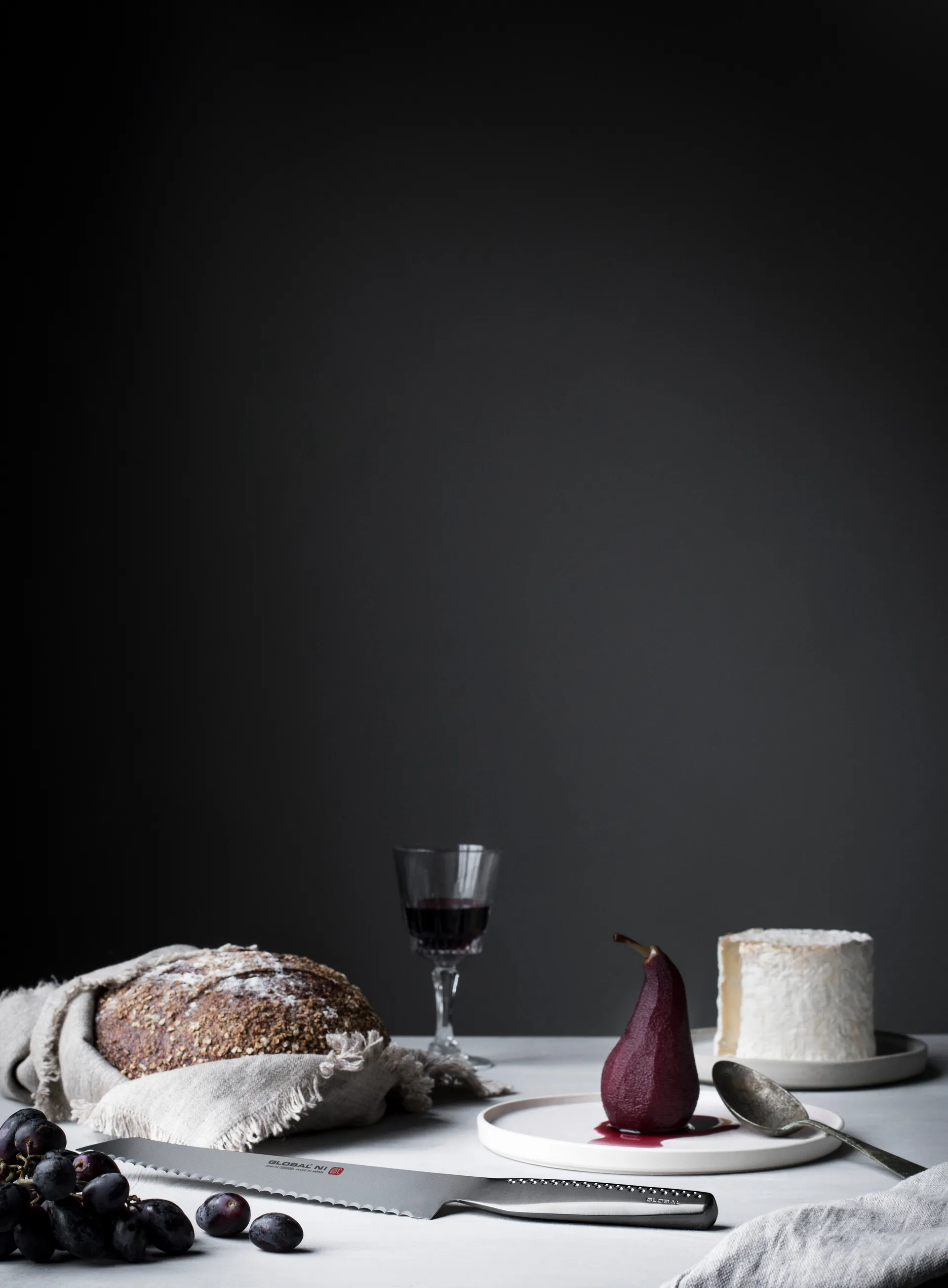 Global GNM-09 brødkniv 21 cm, Rustfrit stål Global