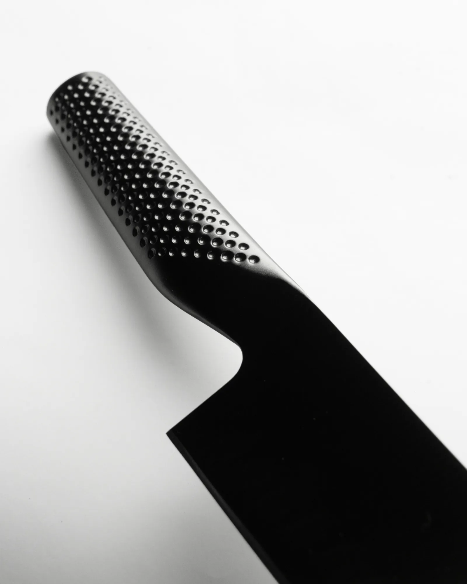 Global Z santokukniv, Oliven-slebet, DLC Global