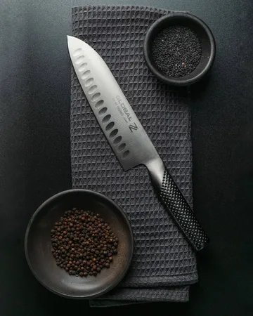 Global Z santokukniv - Oliven-slebet, DLC - Global