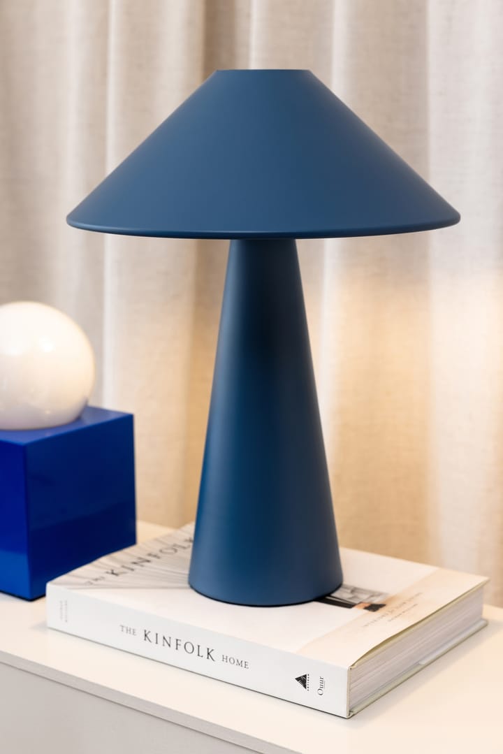 Cannes bordlampe, Blå Globen Lighting