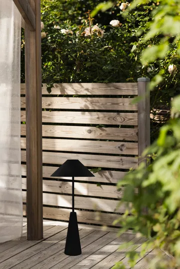 Cannes gulvlampe portabel - Sort - Globen Lighting