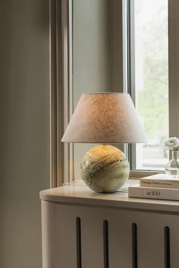 Castello 35 bordlampe - Lysegrøn marmor - Globen Lighting