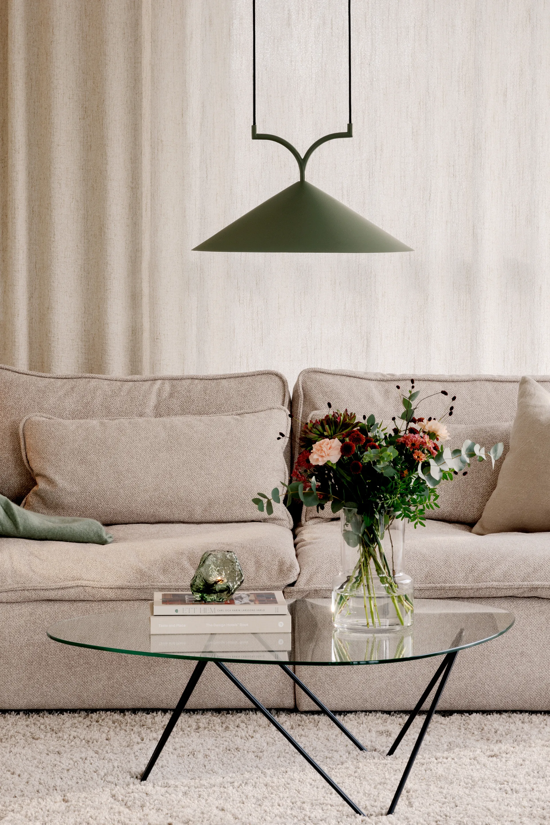 Curve pendel 50, Grøn Globen Lighting