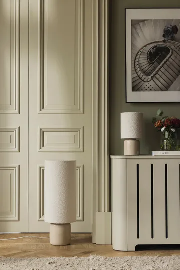 Florian gulvlampe - Hvid bouclé/beige, Ø30x80 cm - Globen Lighting