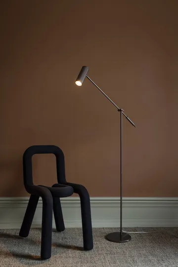 Hubble Read gulvlampe - Bronze - Globen Lighting