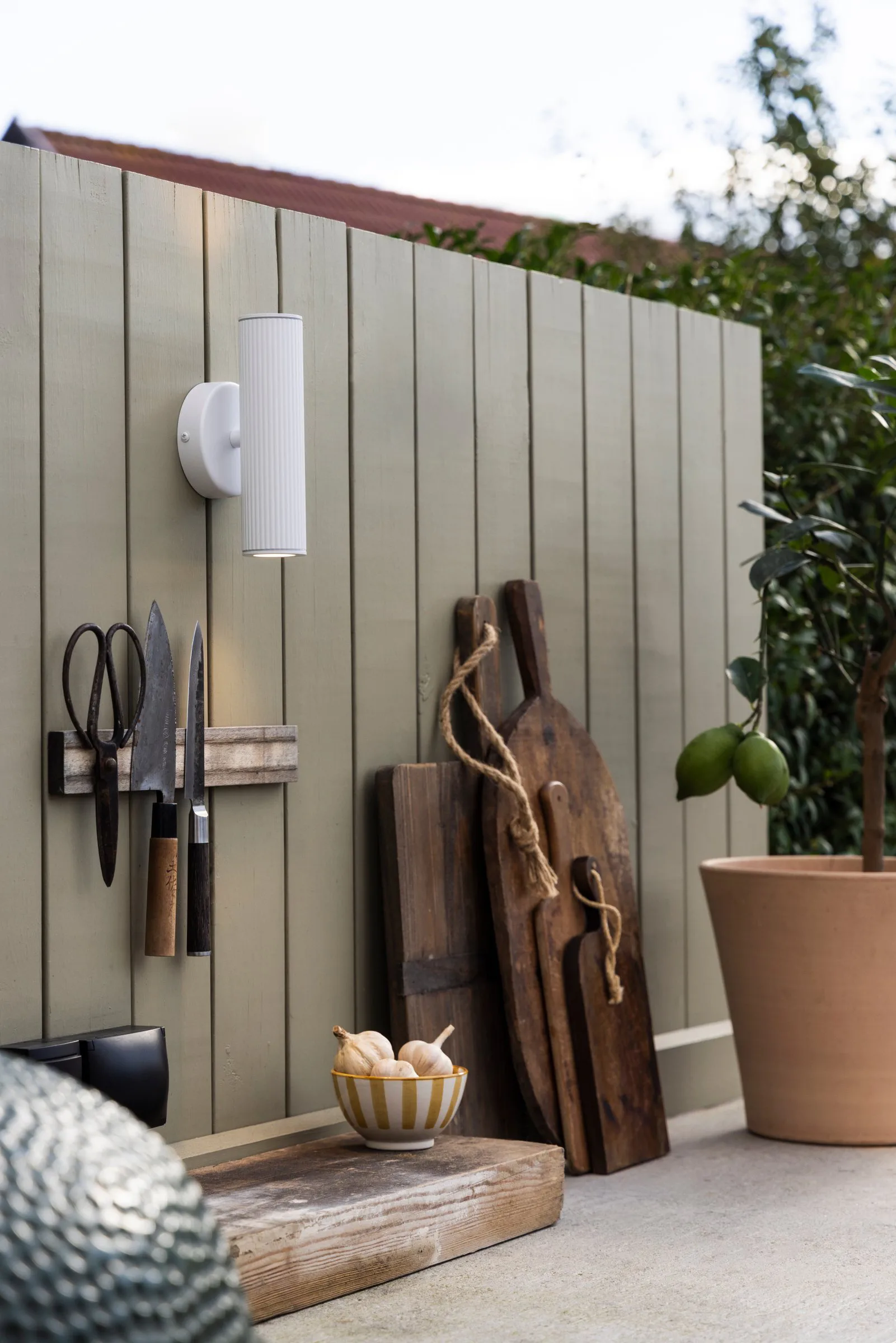 Hubble up/down væglampe facadebelysning, Hvid Globen Lighting