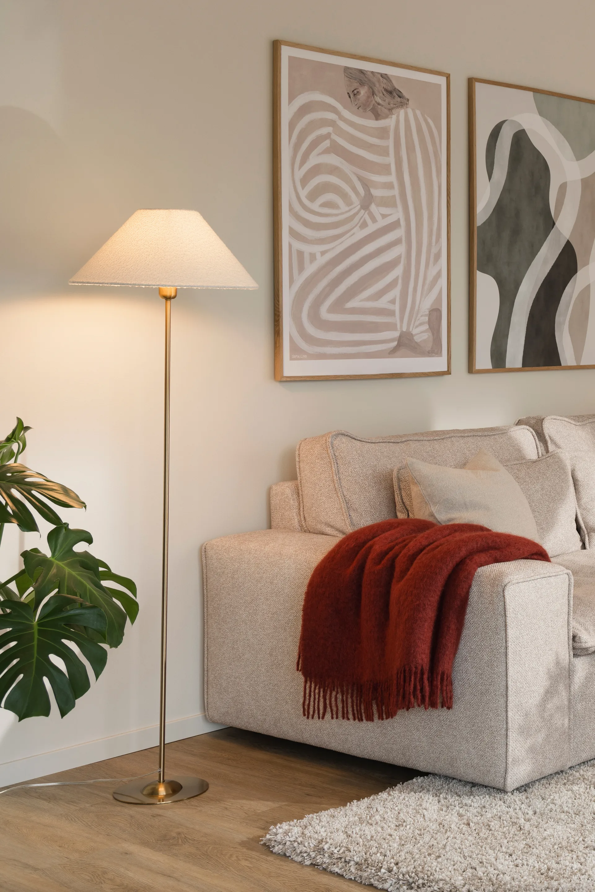 Iris 45 lampeskærm, Bouclé hvidvit Globen Lighting