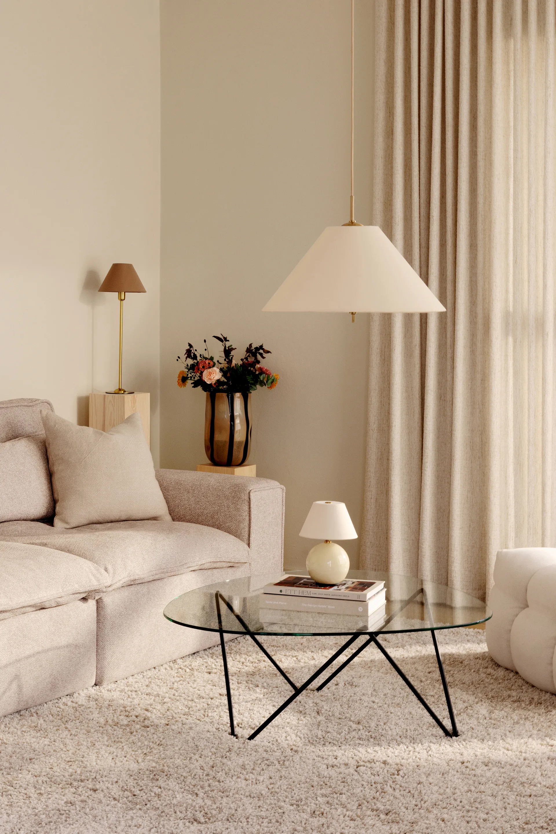 Iris pendel 50, Creme Globen Lighting