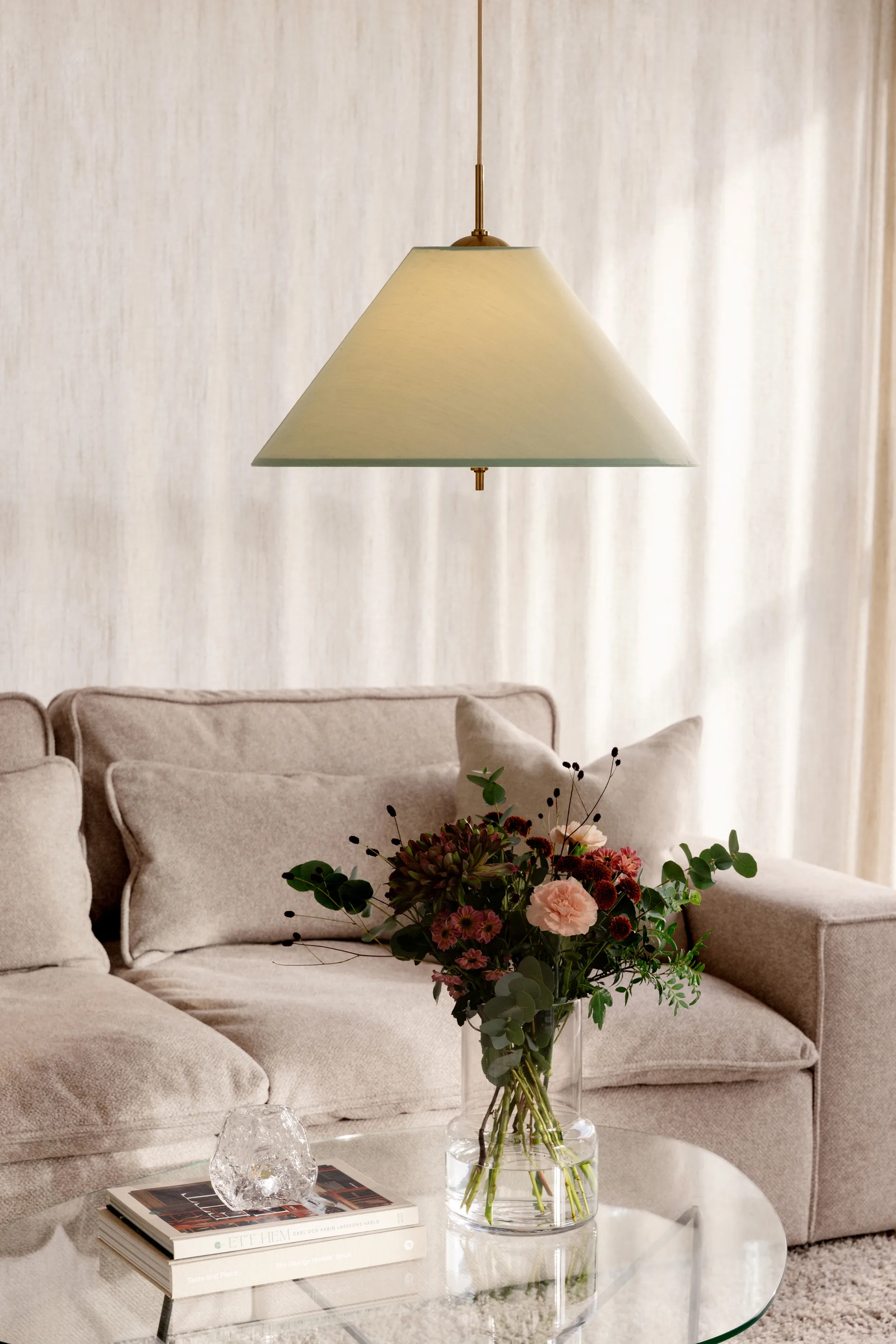 Iris pendel 50, Grøn Globen Lighting