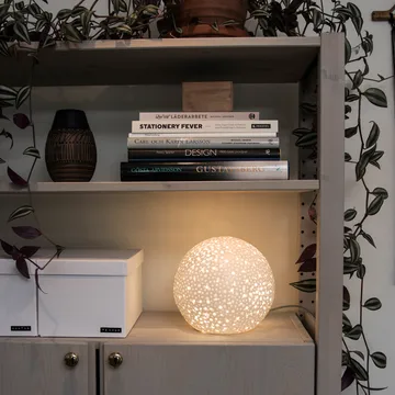 Moonlight bordlampe XL 21 cm - Hvid - Globen Lighting