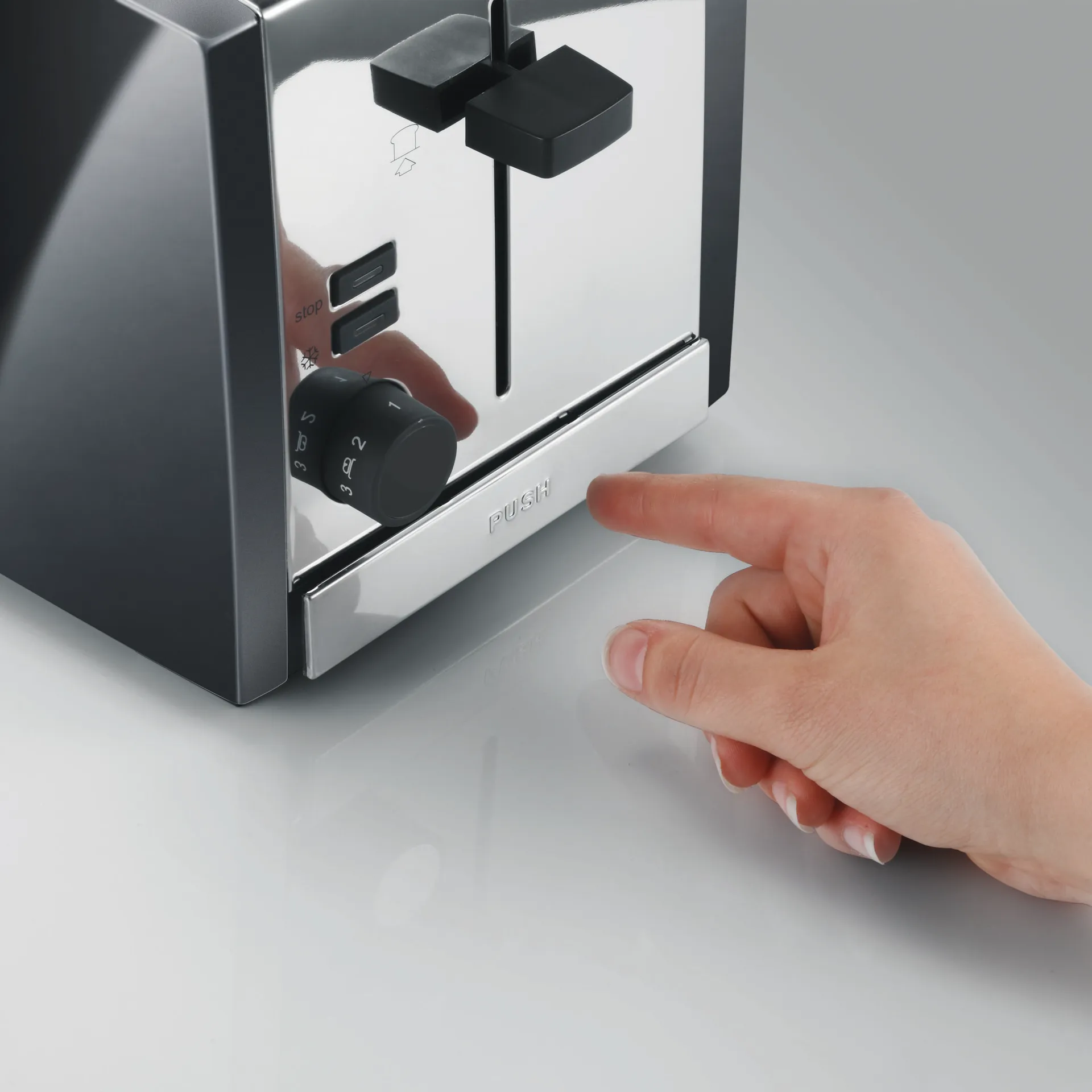 Graef TO102 brødrister 4 skiver, Sort Graef