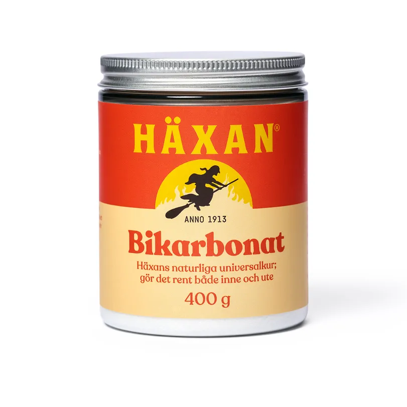 Rød og gul dåse med Häxan Bikarbonat 400 g, på hvid baggrund