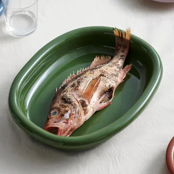 Barro ovalt serveringsfad - Green, large 27x36 cm - HAY