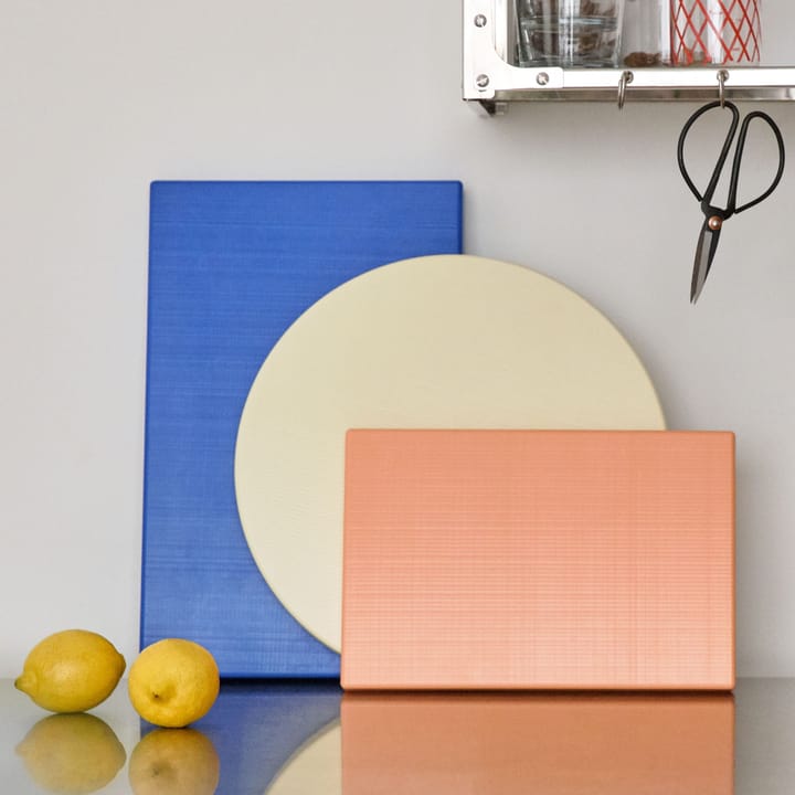 Chopping Board skærebræt L Ø34 cm, Offwhite HAY