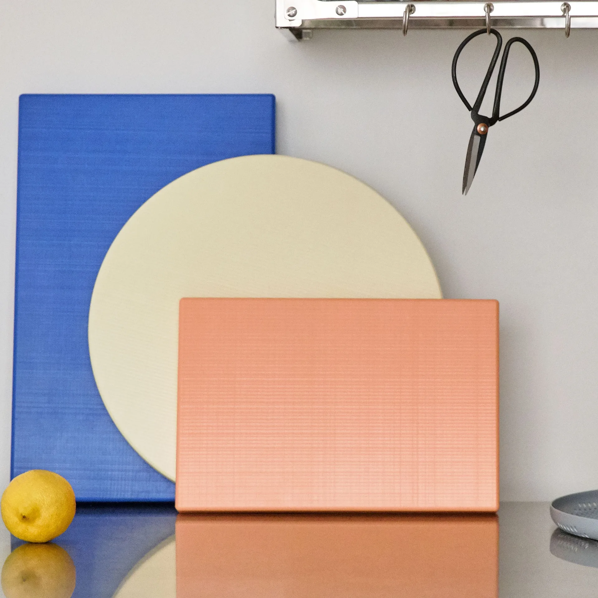 Chopping Board skærebræt M 20x30 cm, Peach HAY