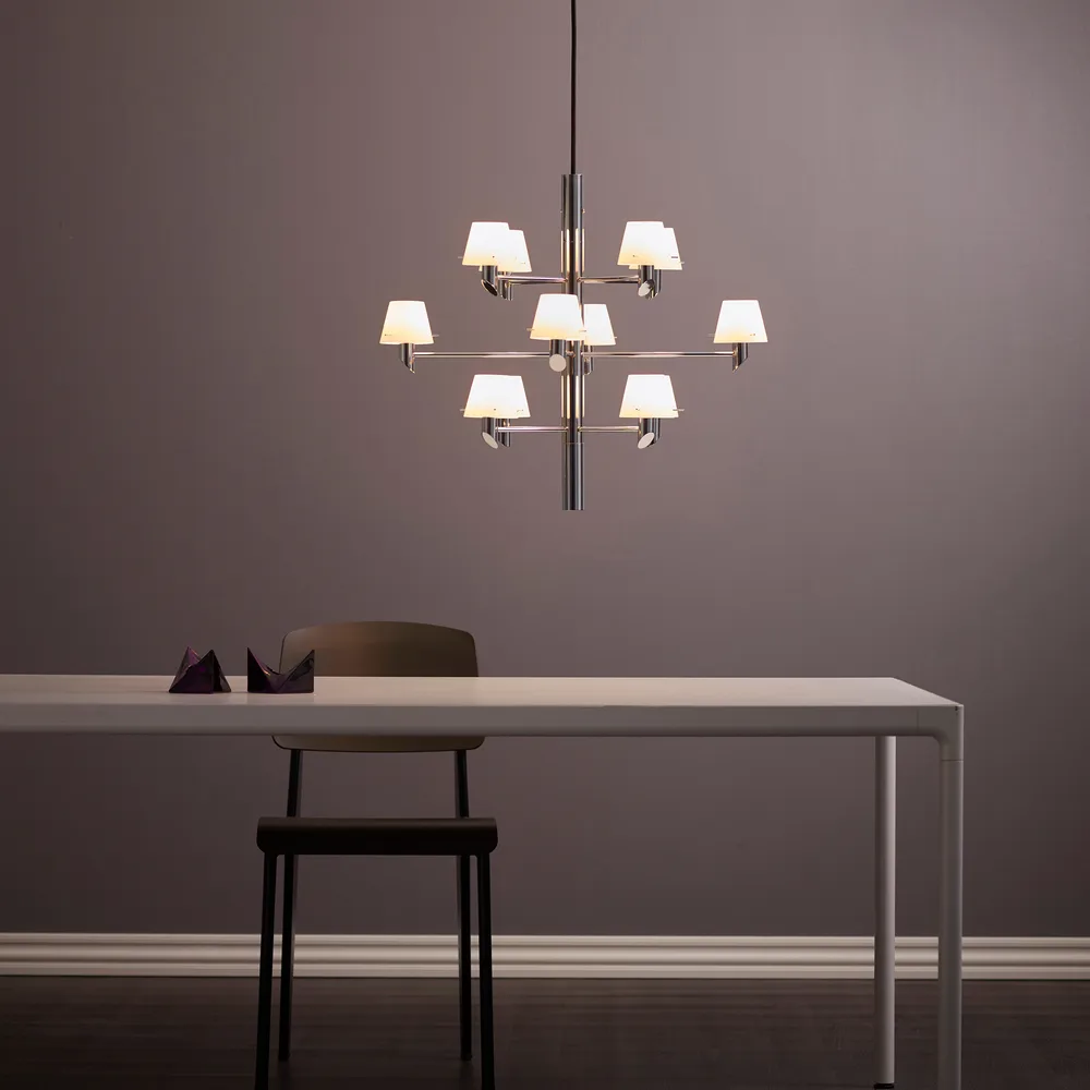 Gil krone 12 lysekrone, Krom–opal glas Herstal