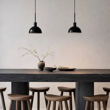 Vienda pendelampe - Blank sort - Herstal
