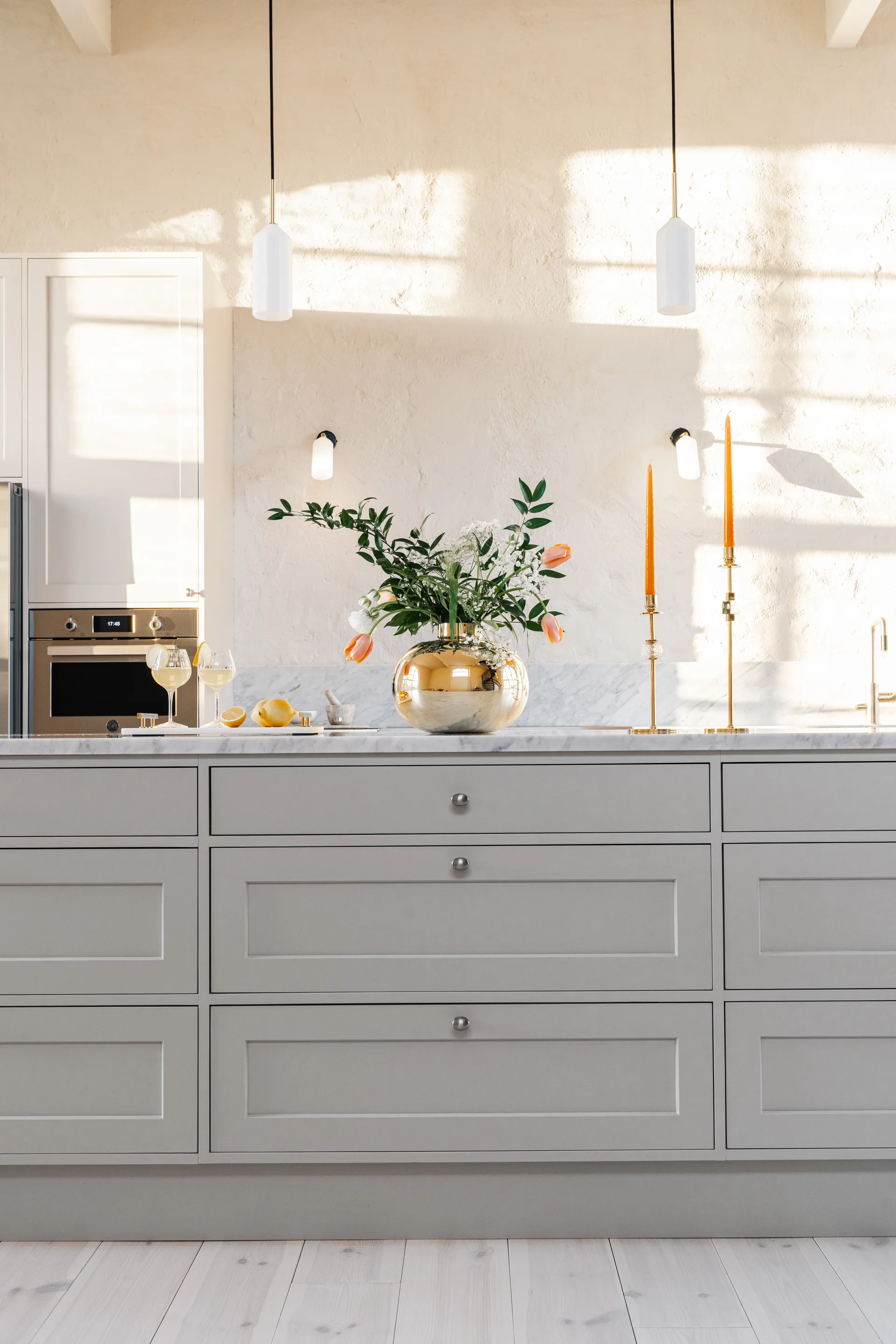 Alba lysestage 30 cm, Solid messing og glas Hilke Collection