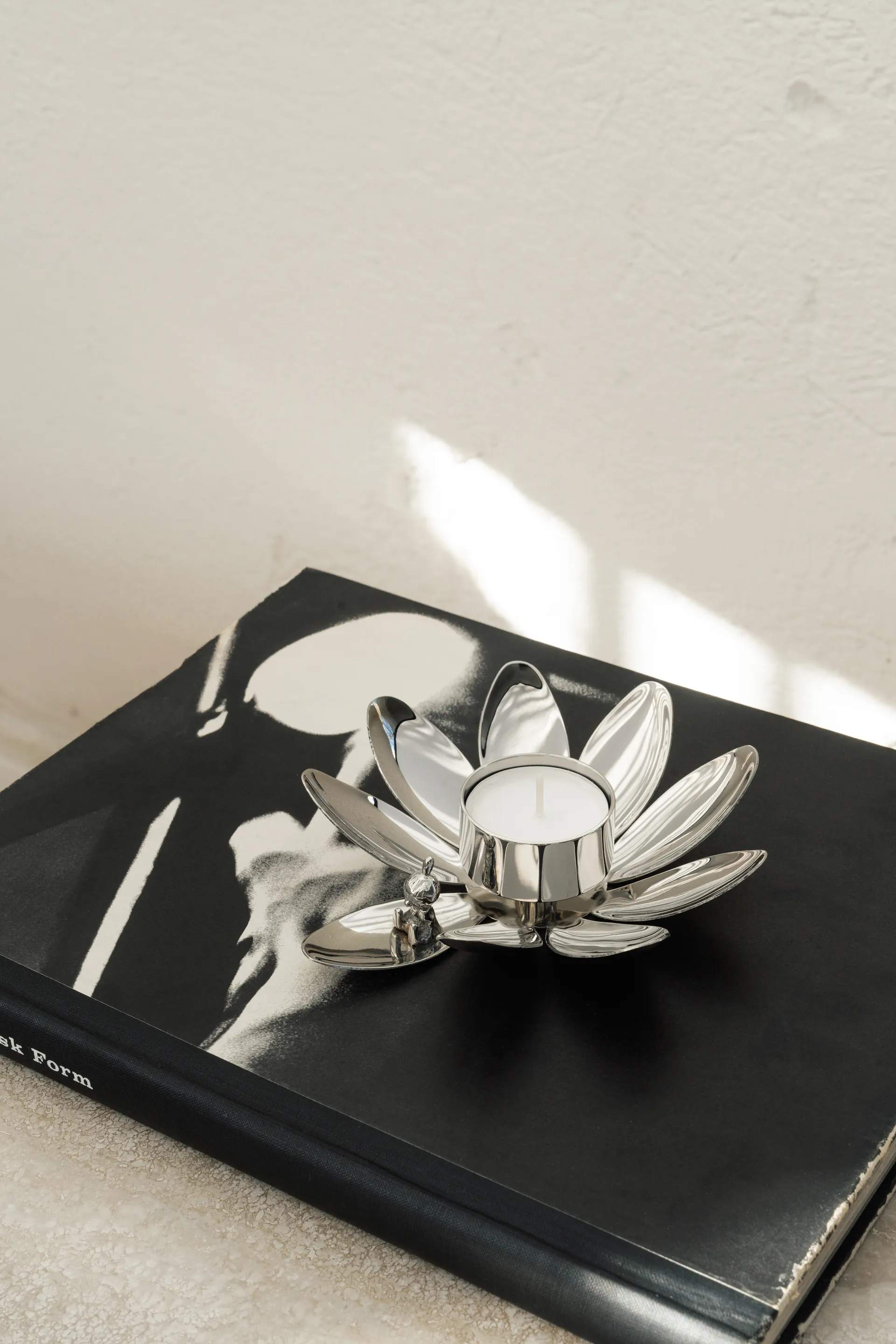 Hilke X Mumin Lille My lysestage, Forkromet messing Hilke Collection