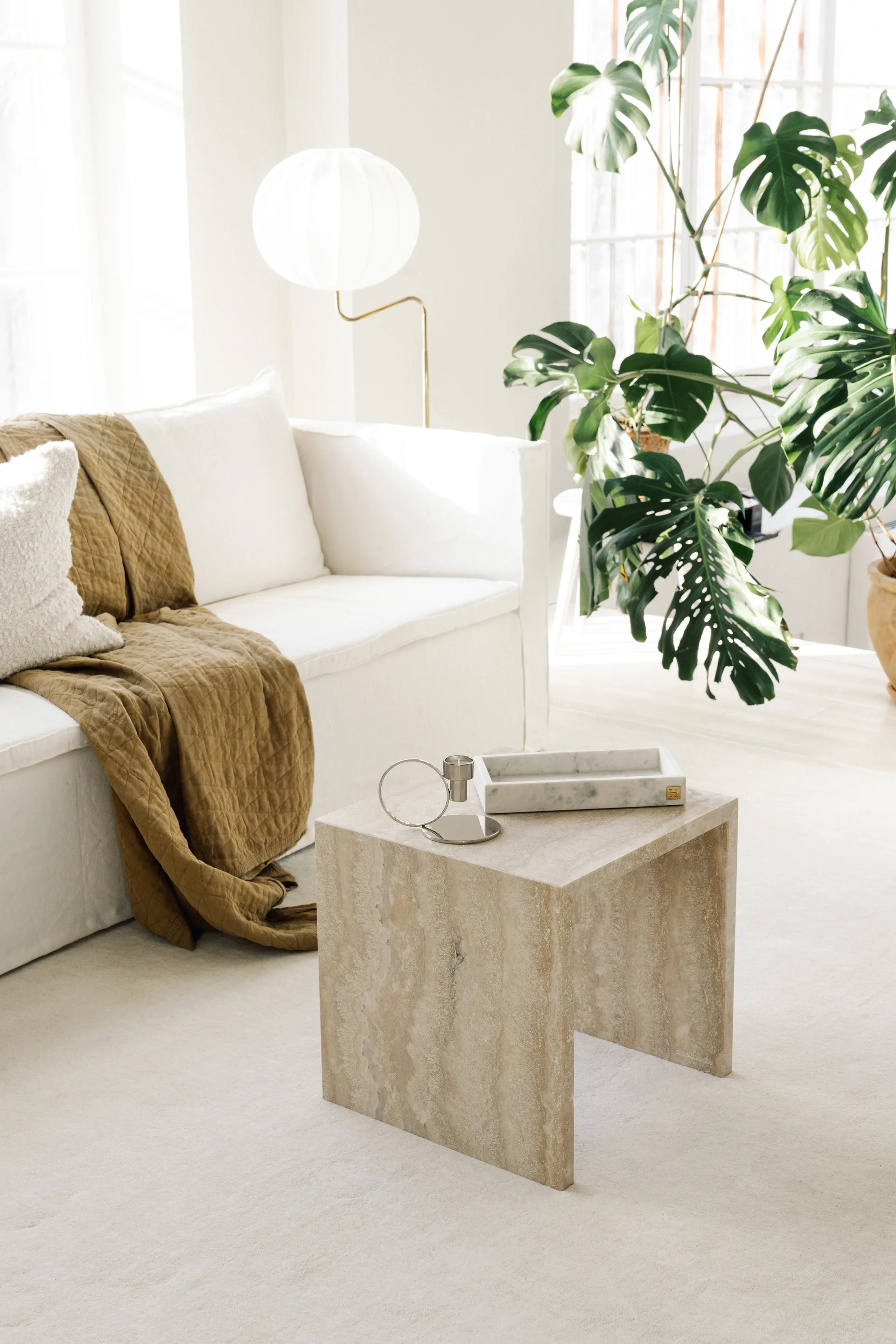 Insieme lysestage, Forkromet messing Hilke Collection