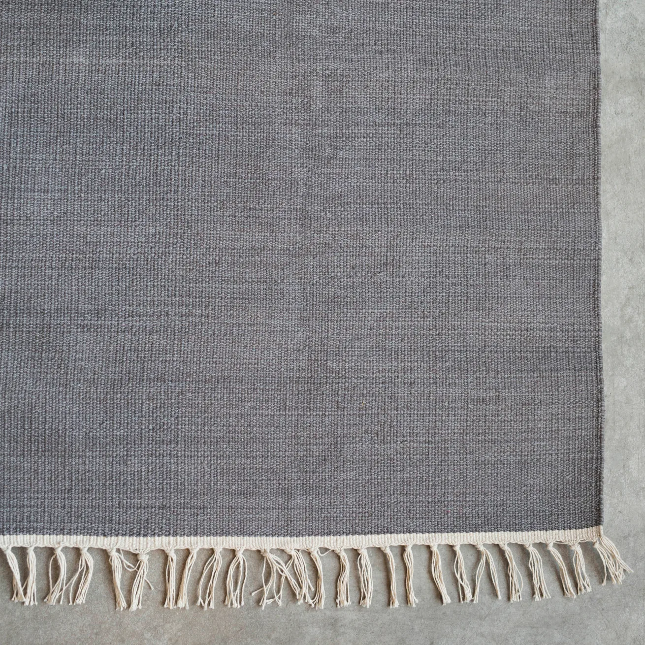 Särö tæppe trækul, 80x230 cm Himla