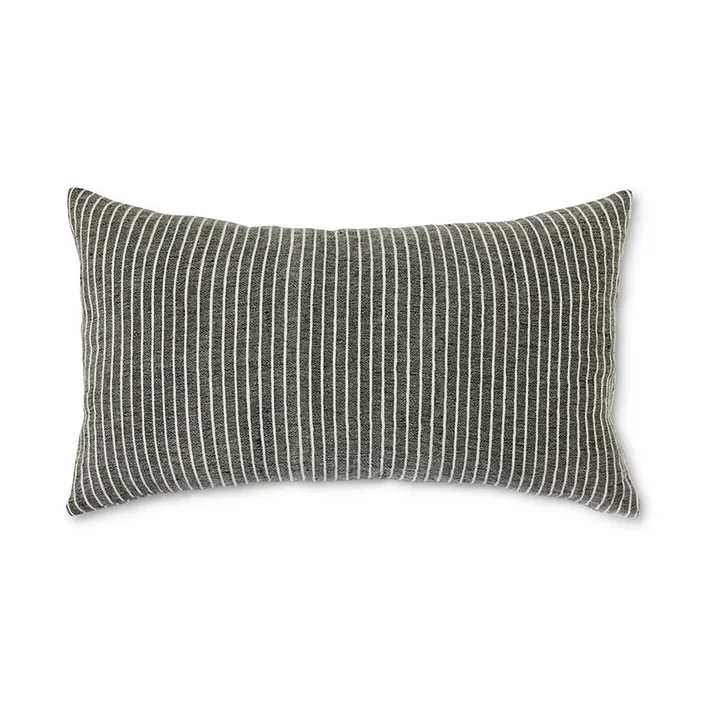 Striped monochrome pude 40x70 cm - Grey - HKliving