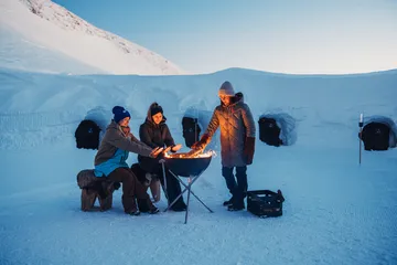 BOWL 57 ildsted - Sort-sølv, tripodstativ - Höfats