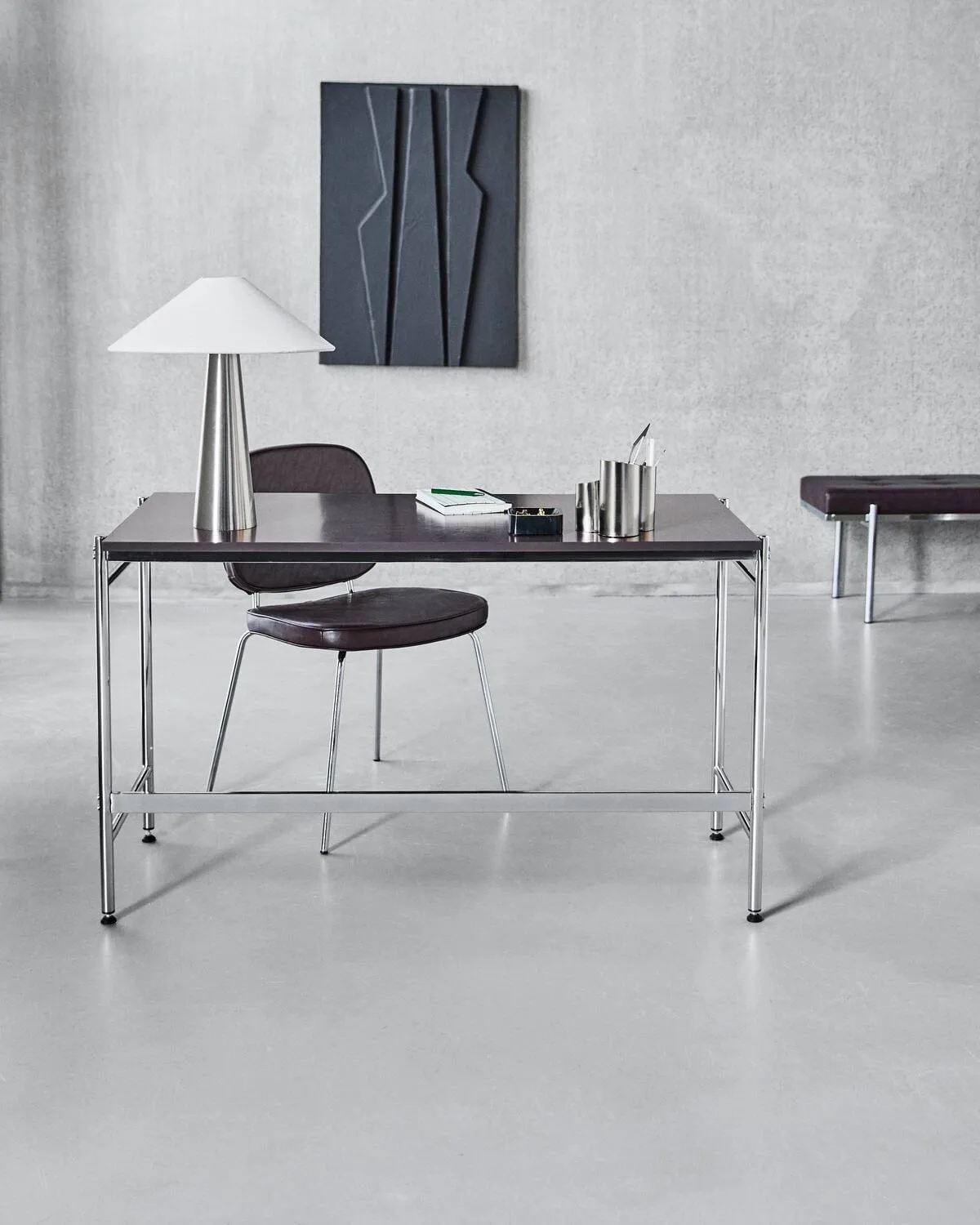 Arph skrivebord, Morbær-krom, 125x60x74 cm House Doctor