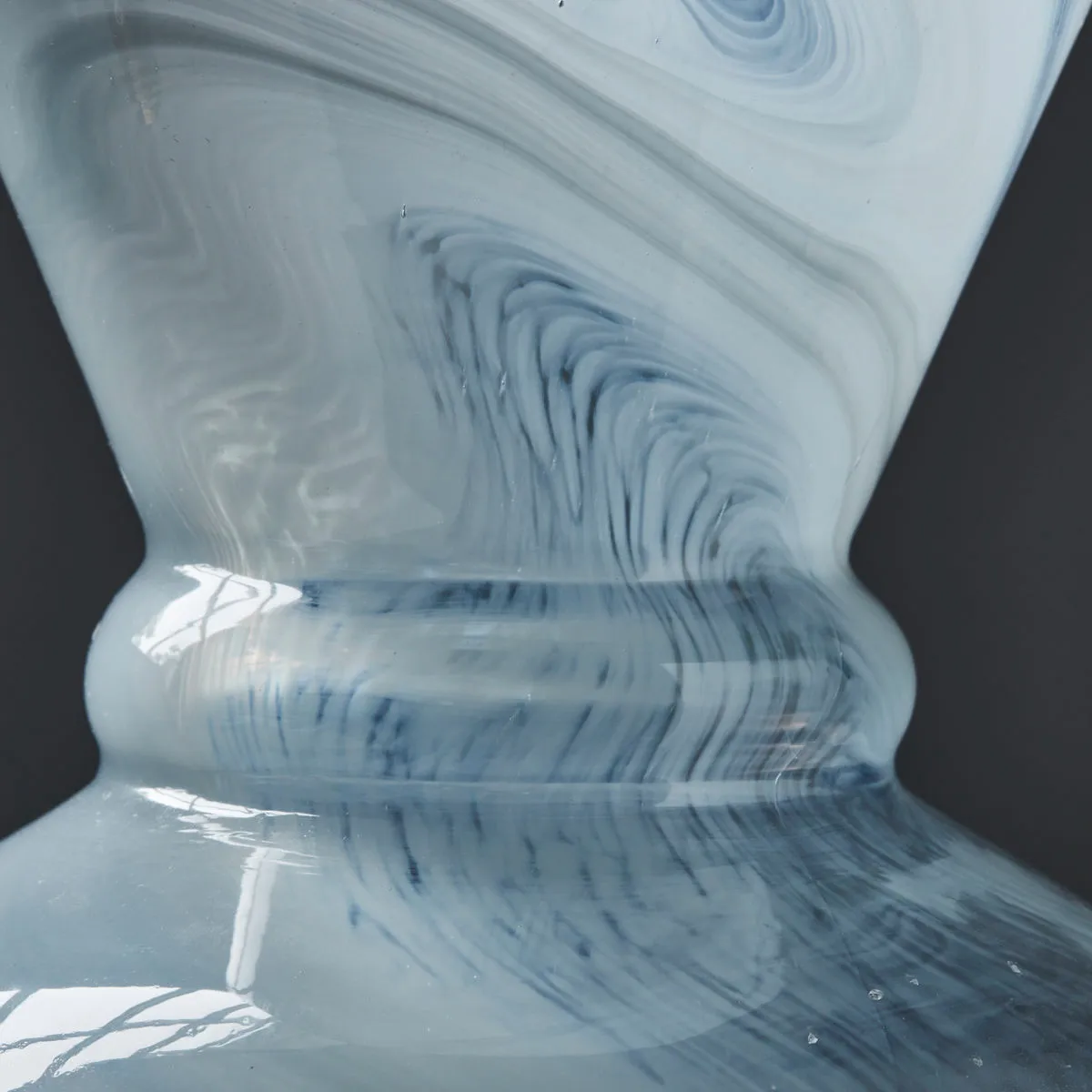 Viel vase 25 cm, Blå House Doctor