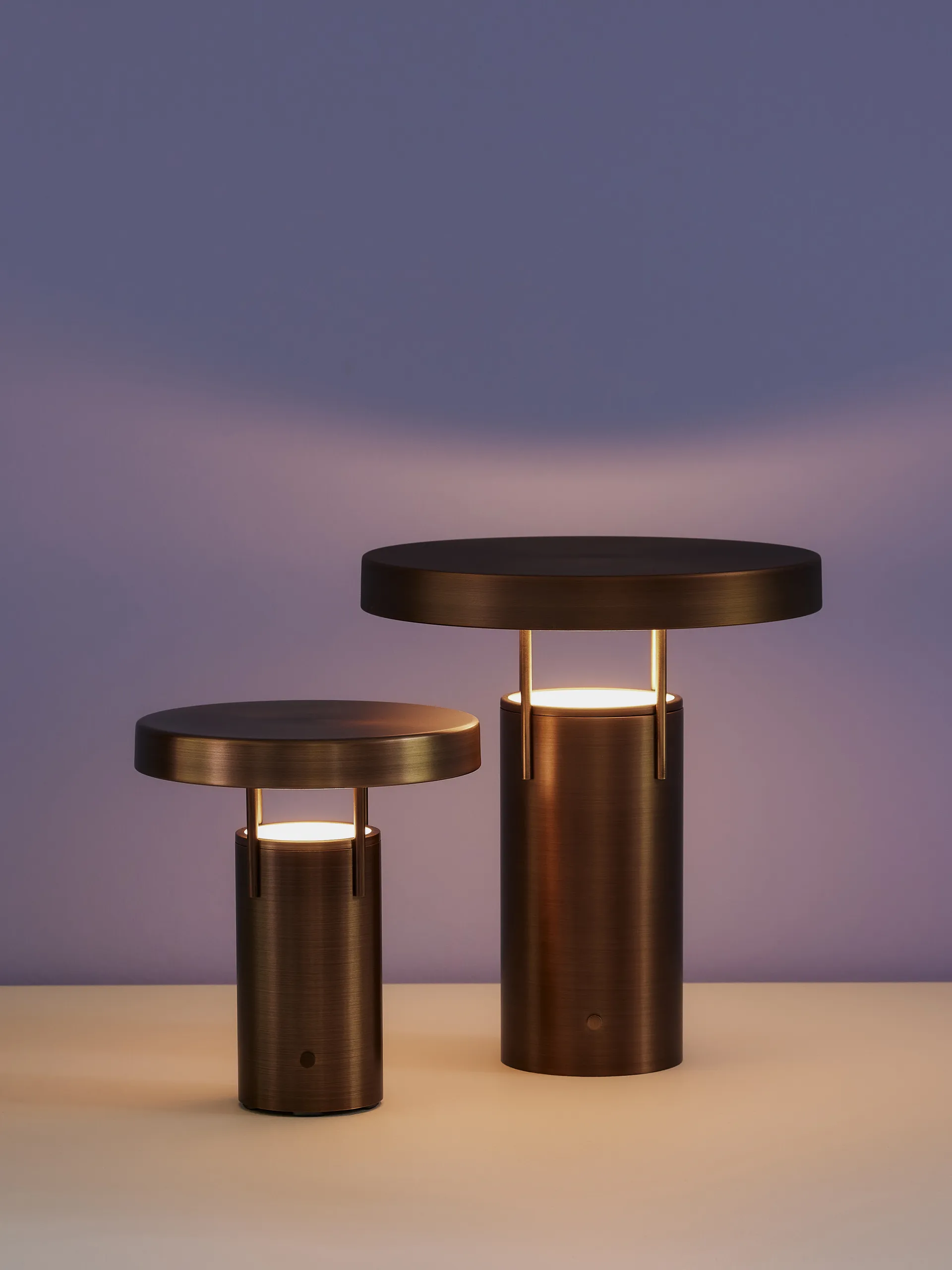 BringMe portable bordlampe, Burnished brass, 28 cm Hübsch