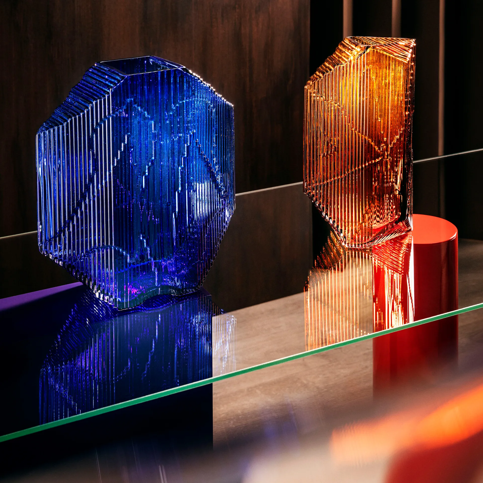 Kartta glasskulptur 33,5 cm, Ultra marineblå Iittala