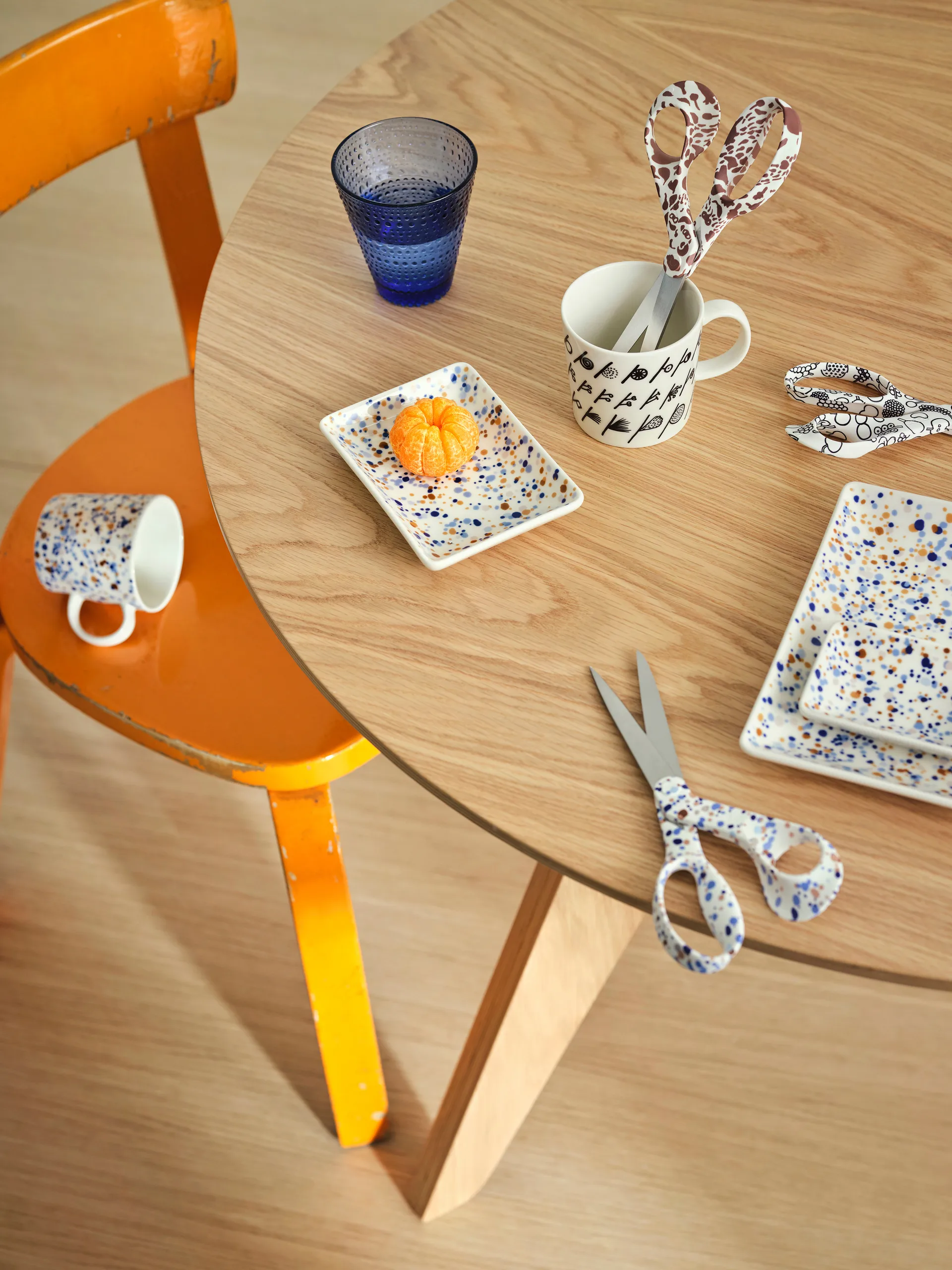 Oiva Toikka Helle A4 tallerken 21x29 cm, Blå/Brun Iittala