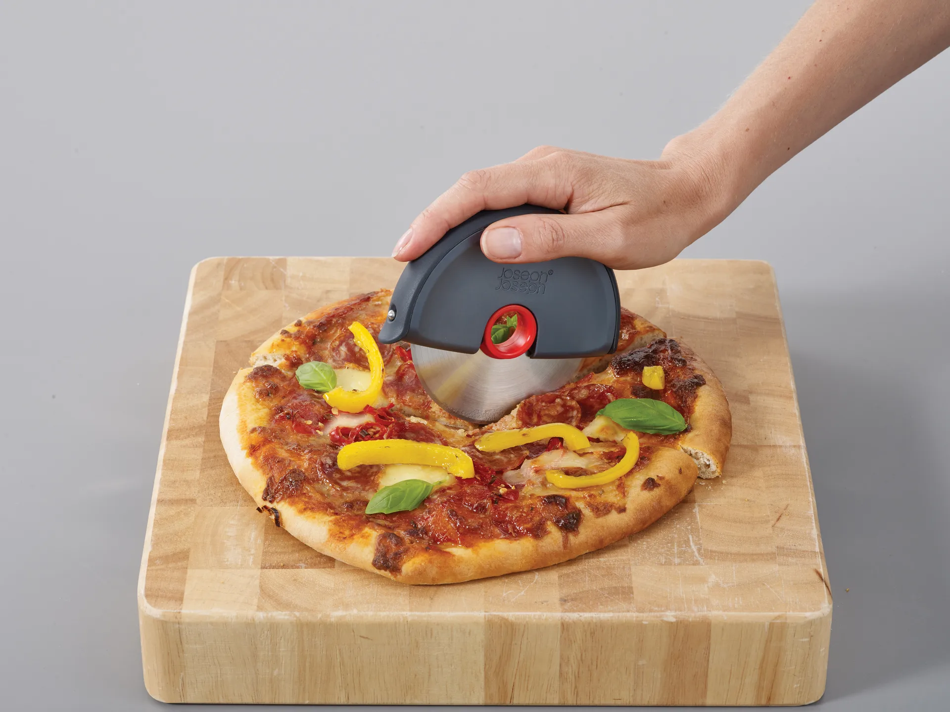 Disc easy clean pizzaskærer 12,1 cm, Grå-rustfrit stål Joseph Joseph