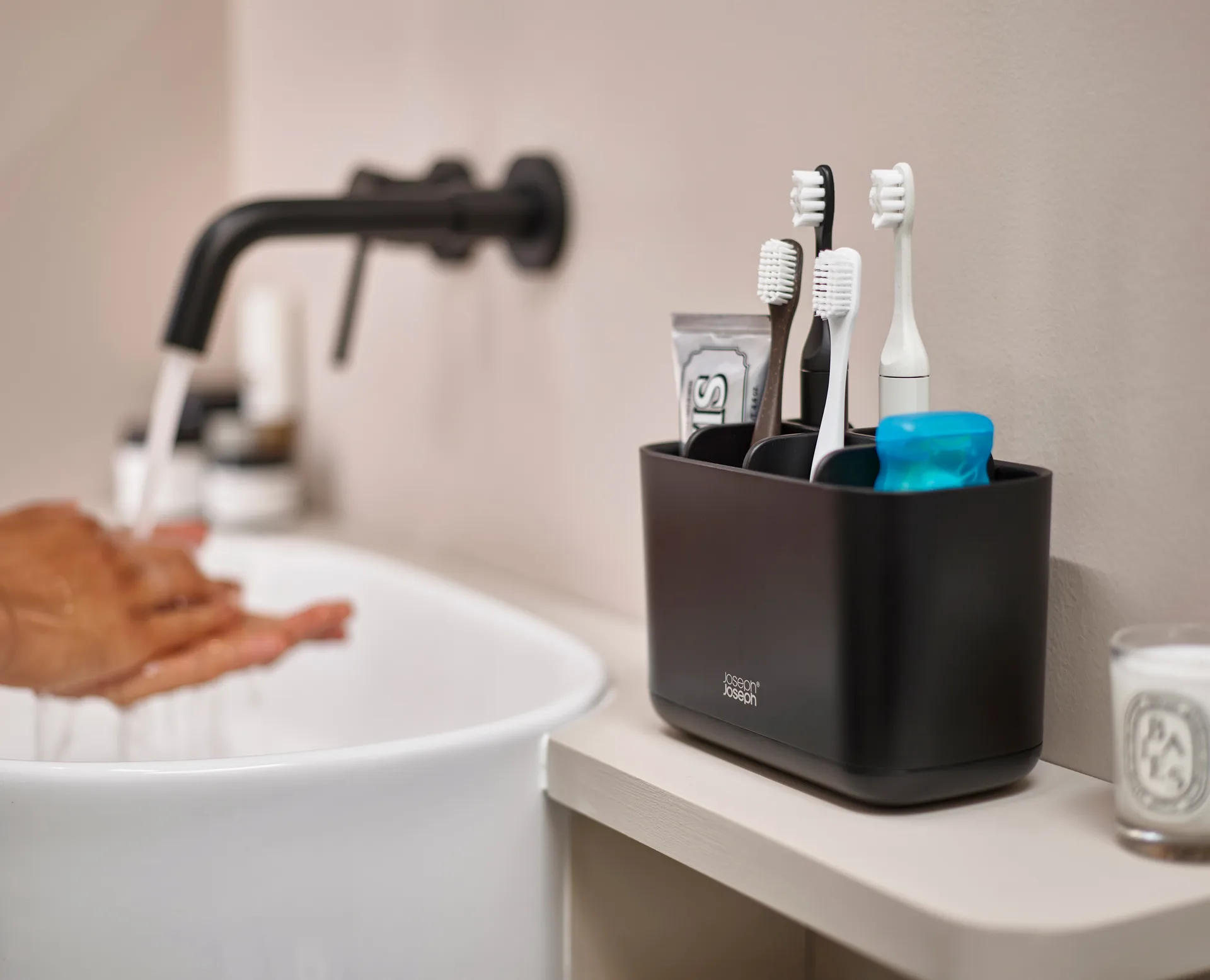 Easystore tandbørsteholder large 17,6 cm, Sort Joseph Joseph