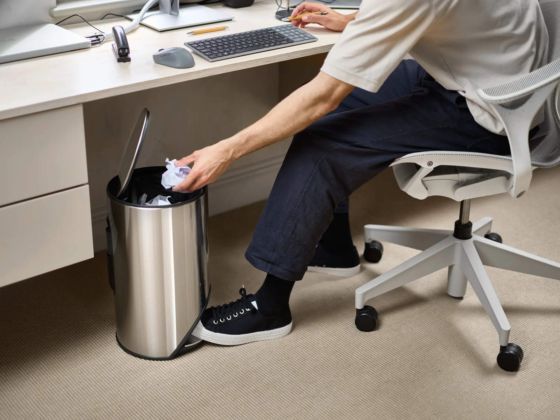 Joseph Joseph Arc pedalspand 10 L, Stainless steel Joseph Joseph