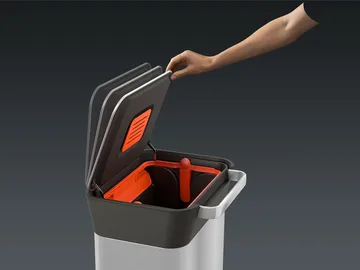 Joseph Joseph Titan trash compactor pedalspand 30 L - Stainless steel - Joseph Joseph