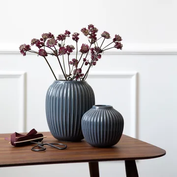 Hammershøi vase - Antracitgrå, lille 13 cm - Kähler