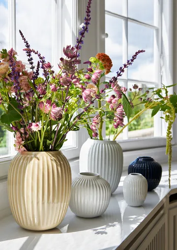 Hammershøi vase mellem - hvid - Kähler