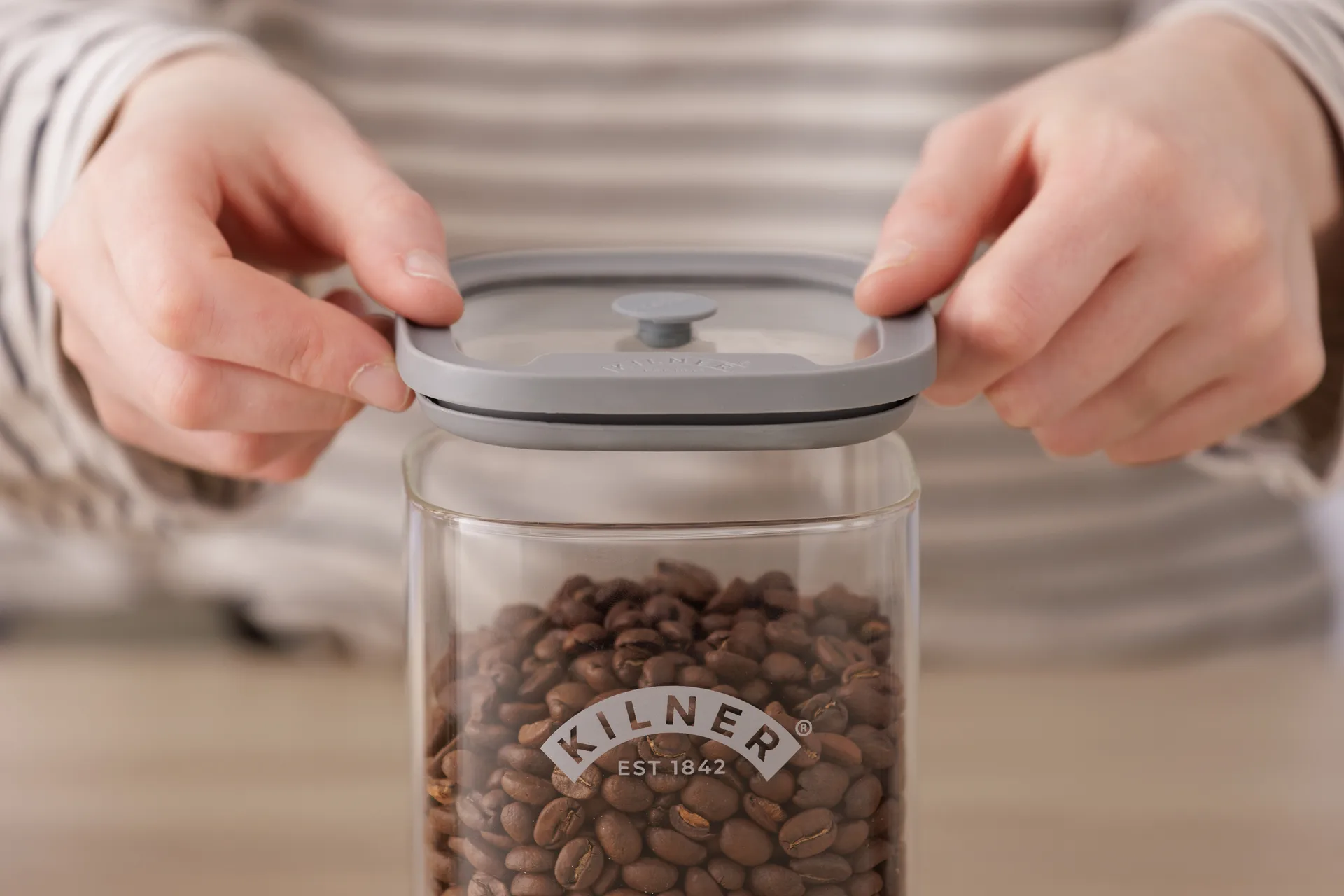 Kilner FRESH opbevaringskrukke, Klar-grå, 2 l Kilner