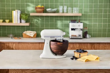 Aritsan 5KSM156 køkkenmaskine med træskål 4,7 L - Porcelain white-walnut - KitchenAid