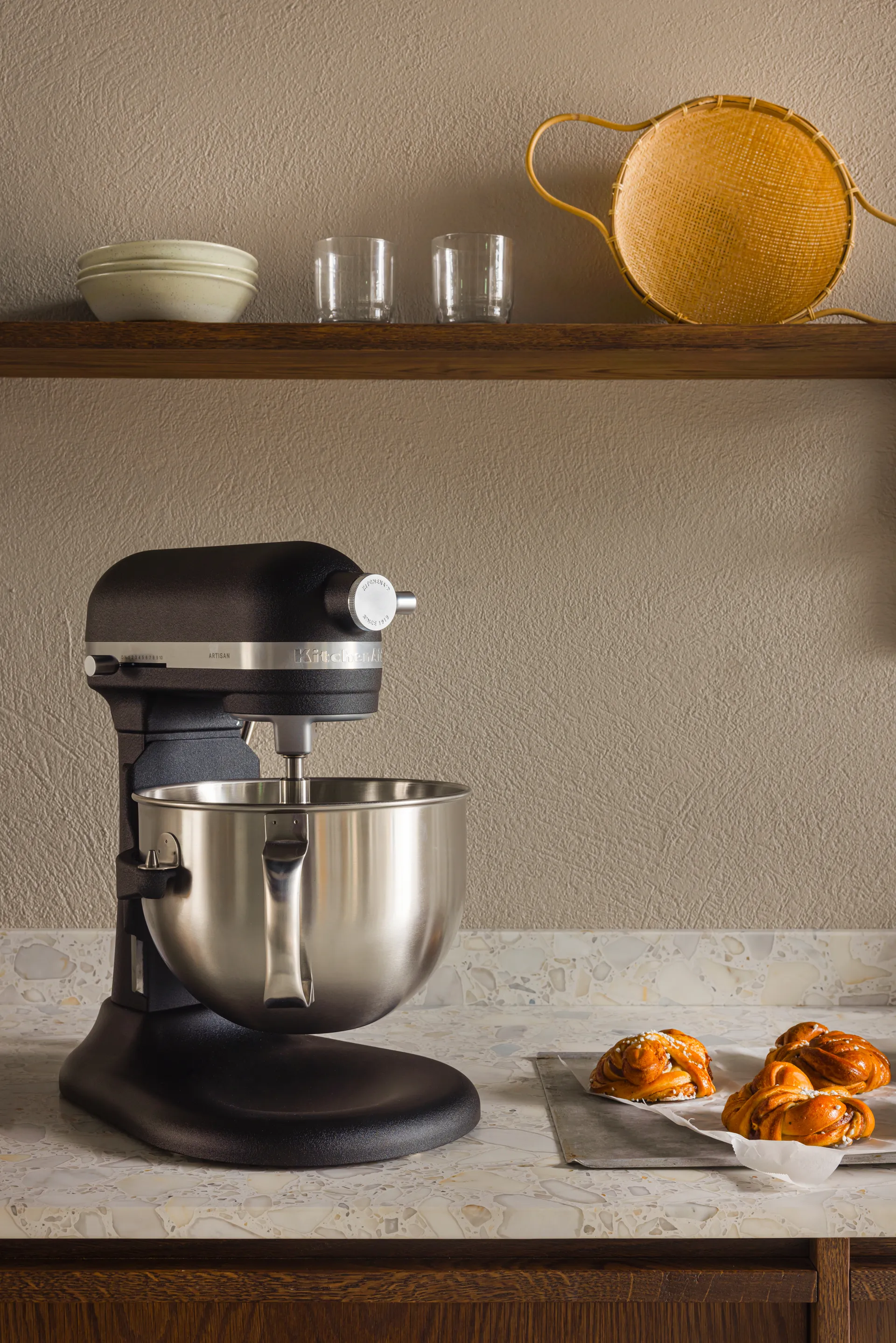 Artisan 5KSM70 køkkenmaskine med løftearm 6,6 L, Cast iron black KitchenAid