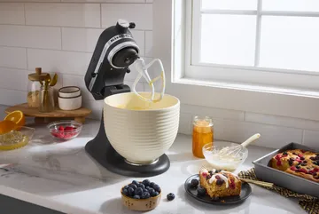 KitchenAid keramikskål uden håndtag 4,7 L - Beehive - KitchenAid