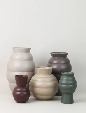 Tortus Archie vase No3 26,5 cm - Dark sand - Knabstrup Keramik